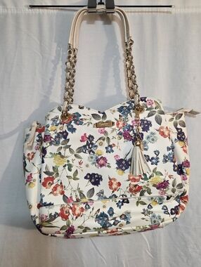 Jessica Simpson Large 3 Compartment Floral Tassel Tote Shoulder Hand Bag